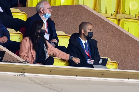 Alize Lim et Tony Parker lors du match entre Monaco (ASM) et Lyon (OL) au stade Louis II de Monaco le 2 mai 2021
