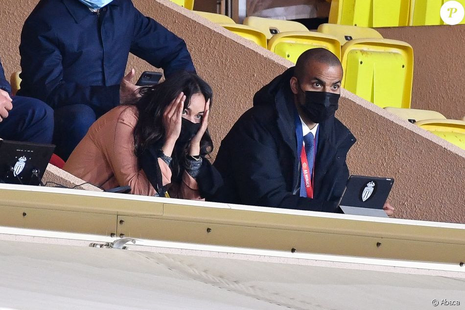 Alize Lim et Tony Parker lors du match entre Monaco (ASM) et Lyon (OL) au stade Louis II de Monaco le 2 mai 2021