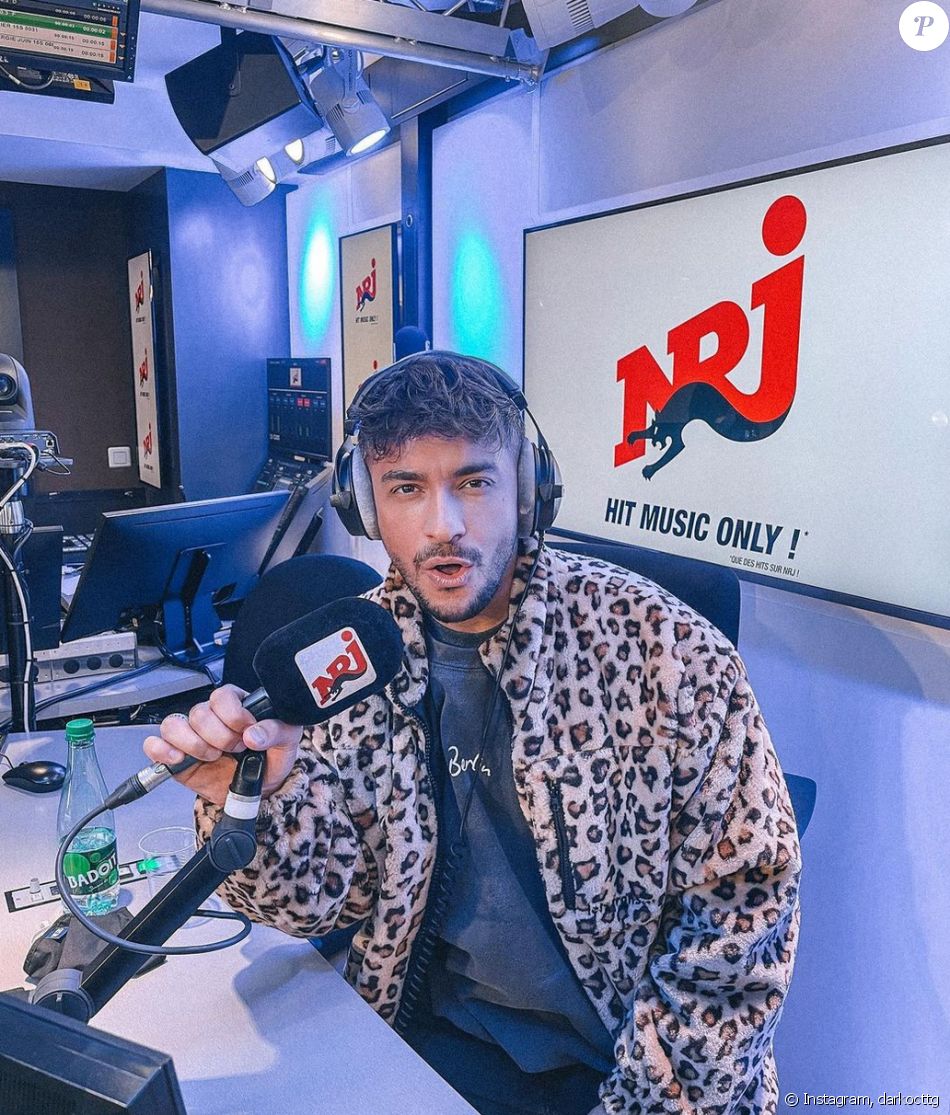 Darko (Secret Story) obligé de se faire hospitaliser après s'être coincé un morceau de pâte dans l'ongle d'un doigt - Instagram
