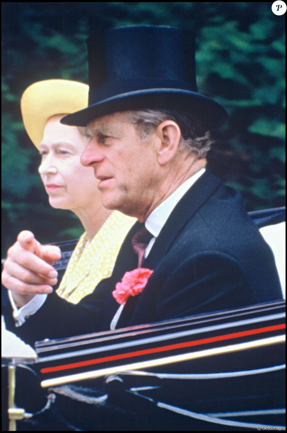 La reine Elizabeth et le prince Philip fêtent leurs 40 ans de mariage en 1987.