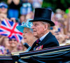 Le prince Philip, duc d'Edimbourg, pendant le défilé Trooping the Colour avec la reine Elisabeth II d'Angleterre.