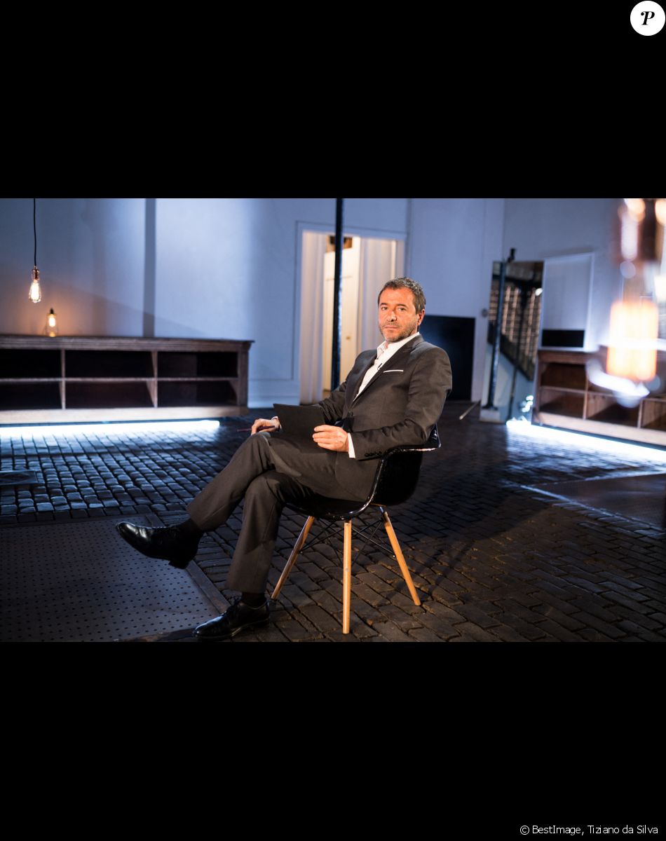 Semi-Exclusif - Bernard Montiel dans "Animaux Stars" © Tiziano da Silva / Bestimage