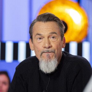 Exclusif - Florent Pagny - Enregistrement de l'émission "Clique" présentée par M. Achour sur Canal Plus à Issy-les-Moulineaux le 5 mars 2020. © Jack Tribeca/Bestimage