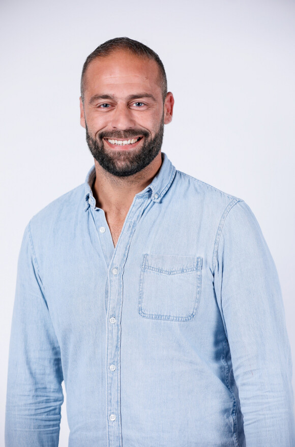 Clément, candidat de "Mariés au premier regard", photo officielle de M6