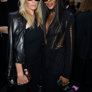 Estelle Lefébure et Naomi Campbell - Défilé L'Oréal Paris 2019 à la Monnaie de Paris, le 28 septembre 2019.