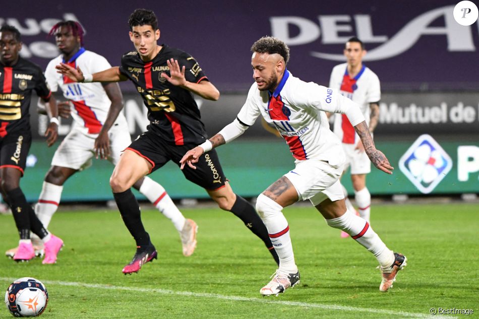 Neymar Jr lors du match de football en Ligue 1 Uber Eats, Rennes - Paris Saint-Germain (1-1) au Roazhon Park. Rennes, le 9 mai 2021. © Federico Pestellini / Panoramic / Bestimage