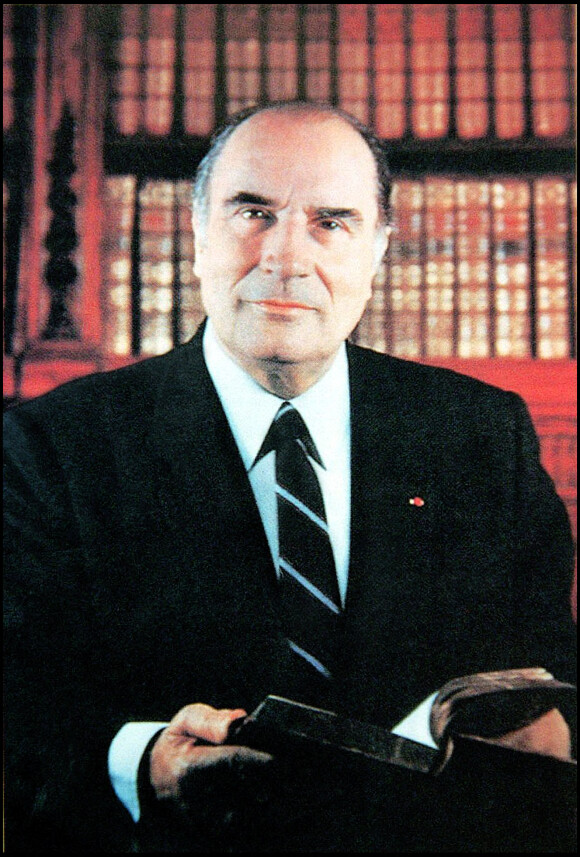 Portrait de François Mitterrand.