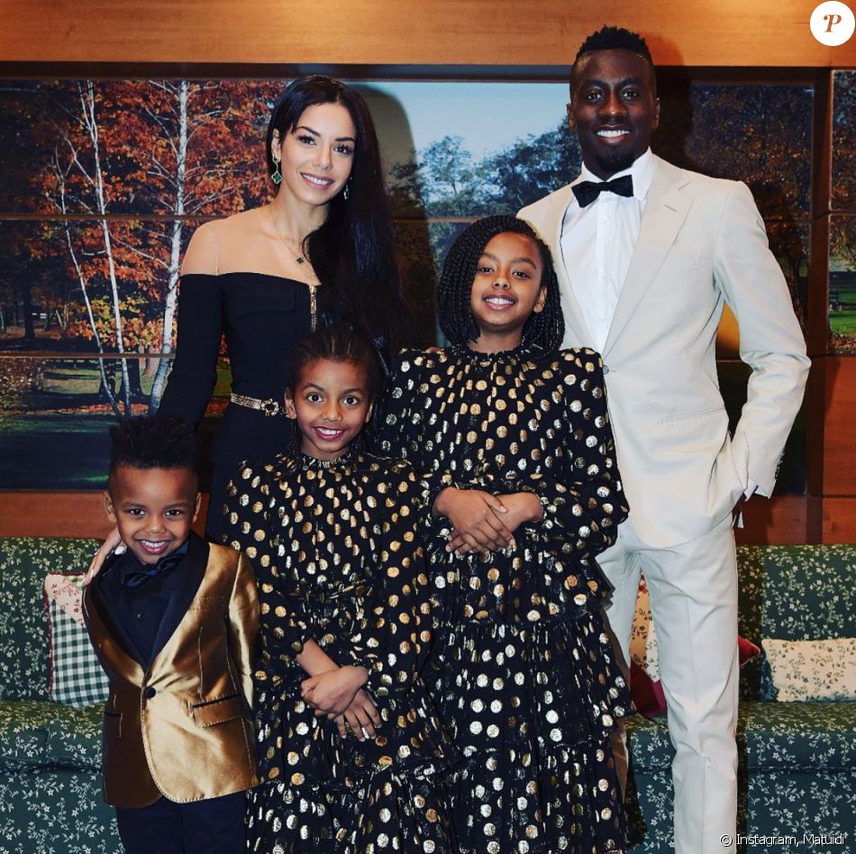 Blaise Matuidi, son épouse Isabelle Matuidi et leurs trois enfants en décembre 2019.