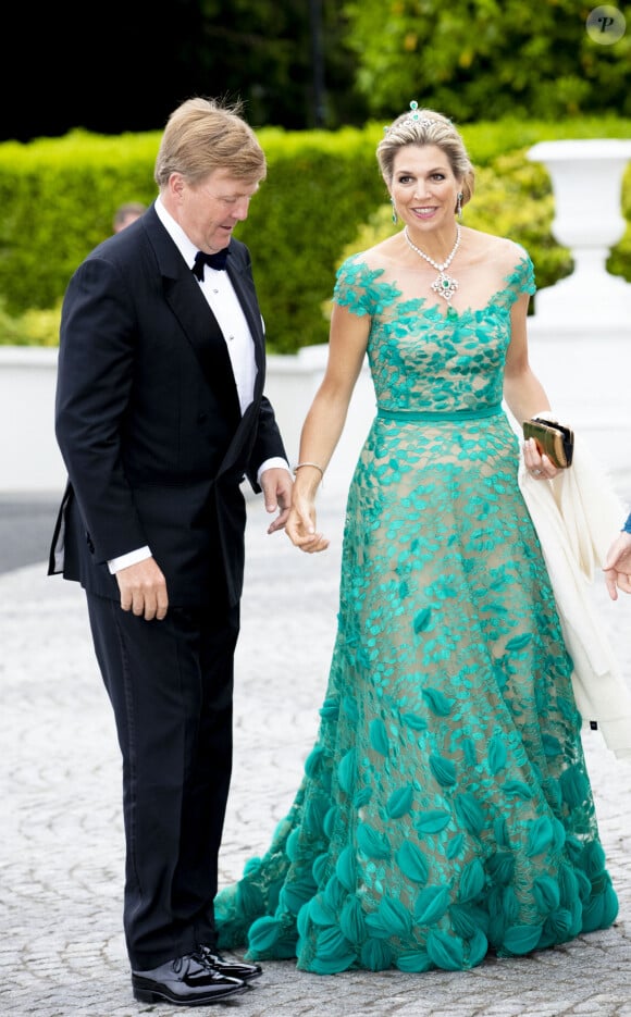 Le roi Willem-Alexander et la reine Maxima des Pays-Bas lors du dîner d'état offert par le président de l'Irlande Michael D. Higgins à la résidence Aras an Uachtarain à Dublin. Le 12 juin 2019.