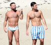 Exclusif - Ricky Martin et son compagnon Jwan Yosef se relaxent sur une plage au Mexique. Les deux amoureux, récemment fiancés, portent fièrement leurs alliances en diamants! le 5 décembre 2016