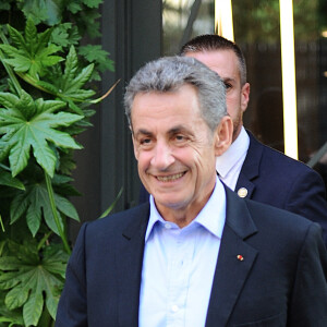 Exclusif - Nicolas Sarkozy et sa femme Carla Bruni Sarkozy au studio Gabriel ou ils enregistraient l'émission "Vivement Dimanche" à Paris le 30 septembre 2019. © Guillaume Gaffiot/Bestimage