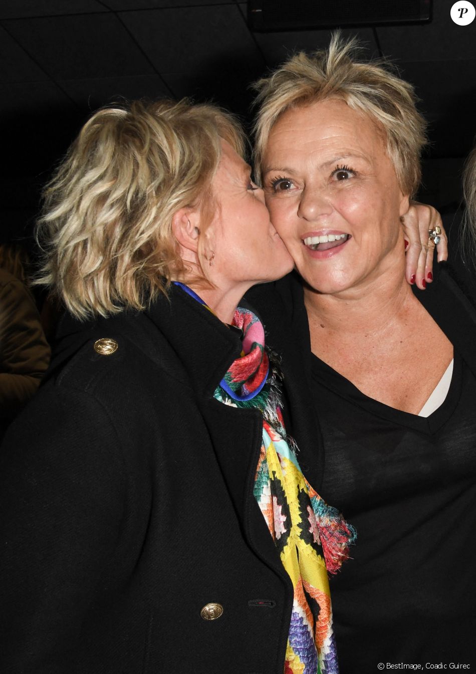 Sophie Davant et Muriel Robin - Générale du nouveau spectacle "Muriel Robin et Pof !" au Palais des Sports à Paris, le 3 octobre 2019. © Coadic Guirec/Bestimage