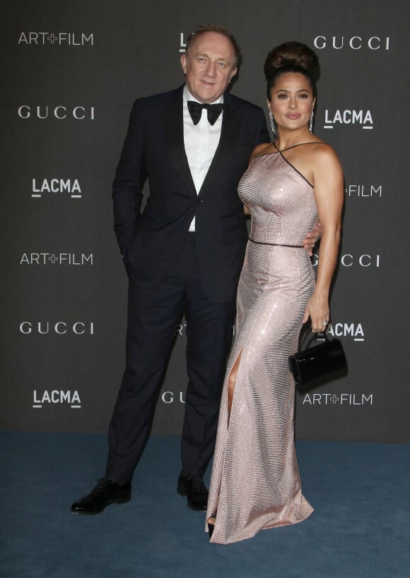 Francois-Henri Pinault et sa femme Salma Hayek au photocall de la soirée "2019 LACMA Art + Film Gala" au Los Angeles County Museum of Art. Los Angeles, le 2 novembre 2019.