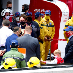 Le prince Albert II de Monaco a visité avec ses enfants, le prince héréditaire Jacques et sa soeur la princesse Gabriella, les stands avant les essais officiels du 78eme Grand Prix de F1 de Monaco le 22 mai 2021. © Bruno Bebert/Bestimage