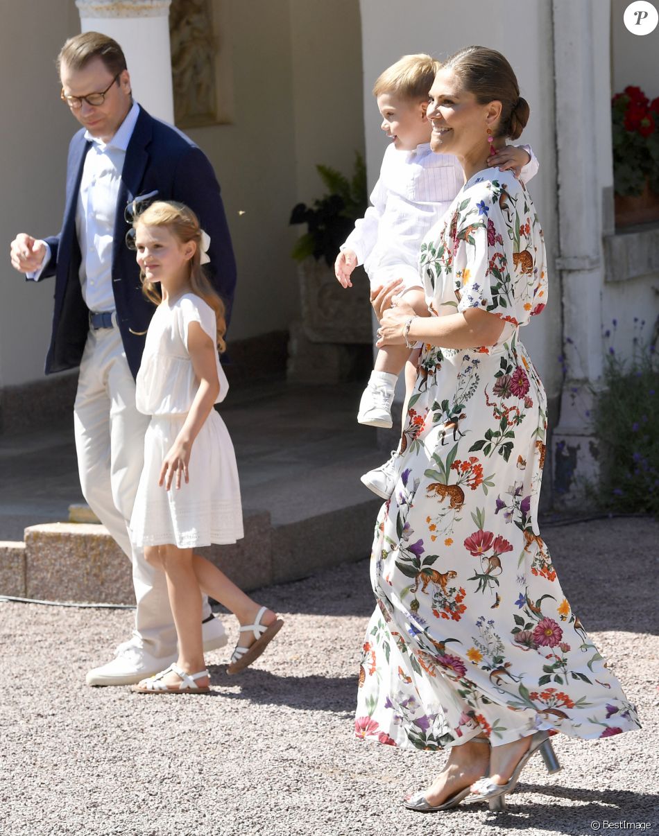 La princesse Victoria de Suède célèbre ses 42 ans accompagnée de son mari le prince Daniel de Suède, de leurs enfants Estelle de Suède et Oscar de Suède et de ses parents le roi Carl XVI Gustav de Suède et la reine Silvia de Suède à la Villa Solliden en Suède, le 14 juillet 2019.
