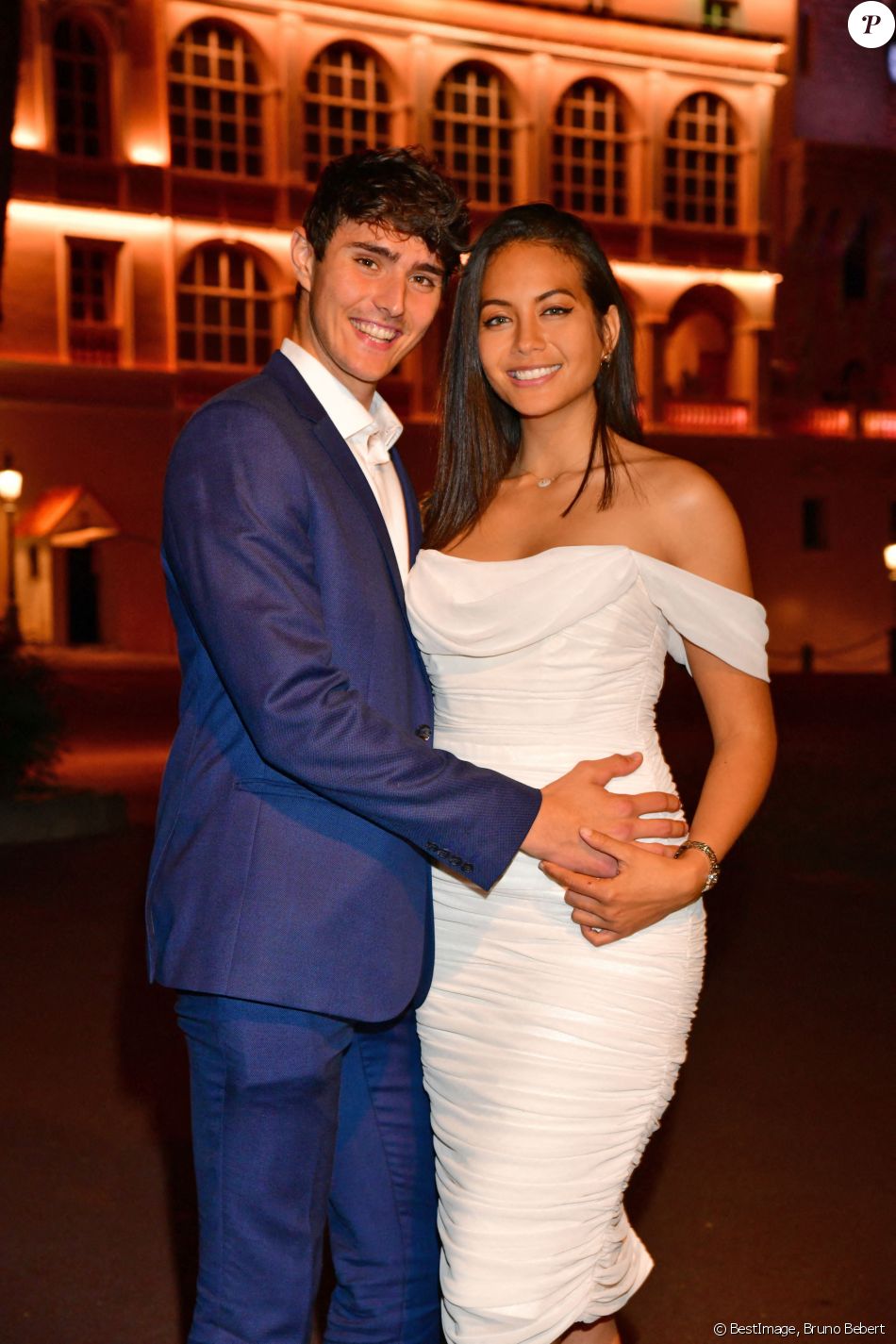 Exclusif - Vaimalama Chaves (Miss France 2019), et son compagnon, Nicolas Fleury - Le Grand Dîner s'est installé à Monaco pendant le 78ème Grand Prix de Formule 1 au Castel Roc, l'établissement situé en face du palais princier, le 22 mai 2021. © Bruno Bebert/Bestimage