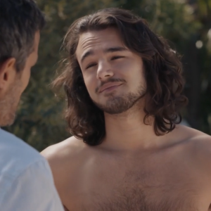 Anthony Colette apparaît totalement nu dans "Demain nous appartient" - TF1