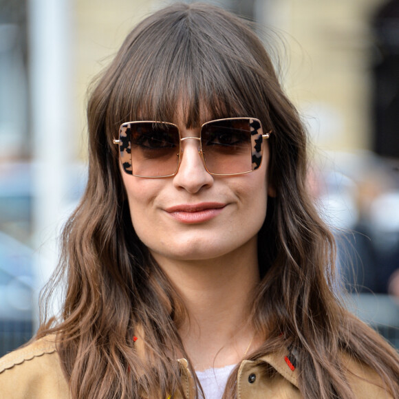 Clara Luciani - Arrivées au défilé Miu Miu collection prêt-à-porter Automne/Hiver 2020-2021 lors de la Fashion Week à Paris le 3 mars 2020. © Christophe Clovis - Veeren Ramsamy / Bestimage