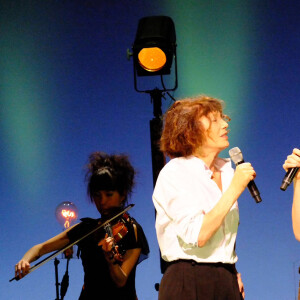 Exclusif - Jane Birkin en concert "Jane Birkin chante Serge Gainsbourg via Japan" a l'opera Garnier de Monte-Carlo le 09/02/2013 sur la photo : Jane Birkin et sa fille Charlotte