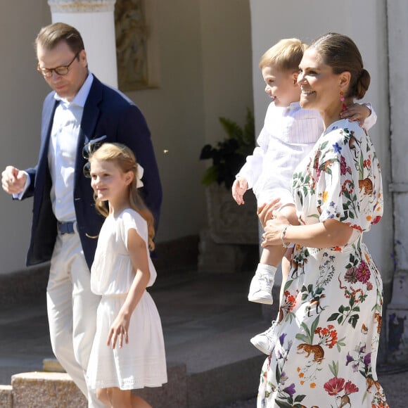 La princesse Victoria de Suède célèbre ses 42 ans accompagnée de son mari le prince Daniel de Suède, de leurs enfants Estelle de Suède et Oscar de Suède et de ses parents le roi Carl XVI Gustav de Suède et la reine Silvia de Suède à la Villa Solliden en Suède.