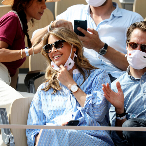 Ophélie Meunier (enceinte) et son mari Mathieu Vergne - People dans les tribunes des Internationaux de France de Tennis de Roland Garros à Paris. Le 9 juin 2021 © Dominique Jacovides / Bestimage