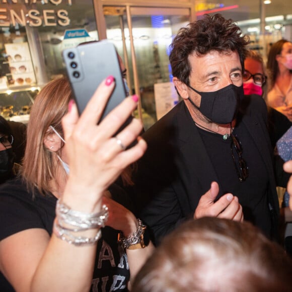 Patrick Bruel lors de l'avant -première du film "Villa Caprice" de Bernard Stora, au cinéma UGG Toison d'Or, à Bruxelles, à l'occasion de la réouverture des salles de cinémas en Belgique le 9 juin 2021.