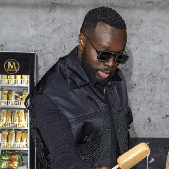 Gims (Gandhi Djuna) lors du lancement de la collection capsule Gims x Magnum à Paris le 27 mai 2021. © Perusseau / Bellak / Bestimage