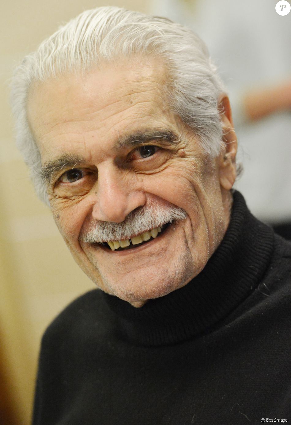 Omar Sharif lors de la conférence de presse pour la vente aux enchères de la "Federation fund's" à Moscou, le 28 novembre 2014.