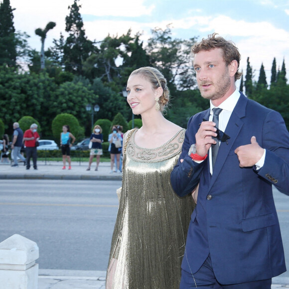 Beatrice Borromeo et son mari Pierre Casiraghi - Arrivées au défilé de mode Dior Cruise 2022 au stade Panathenaic à Athènes. Le 17 juin 2021