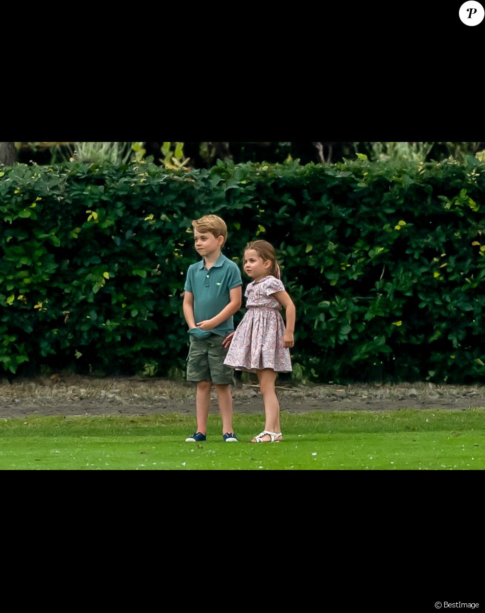 Le prince George de Cambridge et sa soeur la princesse Charlotte de Cambridge lors d'un match de polo de bienfaisance King Power Royal Charity Polo Day à Wokinghan, comté de Berkshire, Royaume Uni, le 10 juillet 2019.