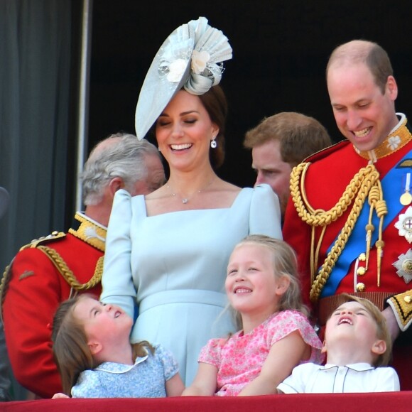 Catherine (Kate) Middleton, duchesse de Cambridge, le prince William, duc de Cambridge, le prince George de Cambridge, la princesse Charlotte de Cambridge, Savannah Phillips - Les membres de la famille royale britannique lors du rassemblement militaire "Trooping the Colour" (le "salut aux couleurs"), célébrant l'anniversaire officiel du souverain britannique. Cette parade a lieu à Horse Guards Parade, chaque année au cours du deuxième samedi du mois de juin. Londres, le 9 juin 2018.