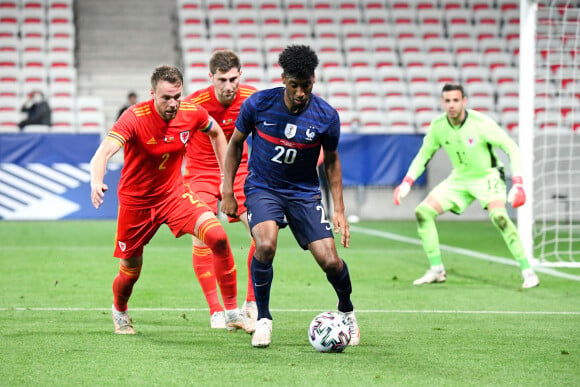 Kingsley Coman lors du match amical de préparation de l'UEFA Euro 2020 "France - Pays de Galles (3-1)" au stade Allianz Riviera à Nice, le 2 juin 2021.