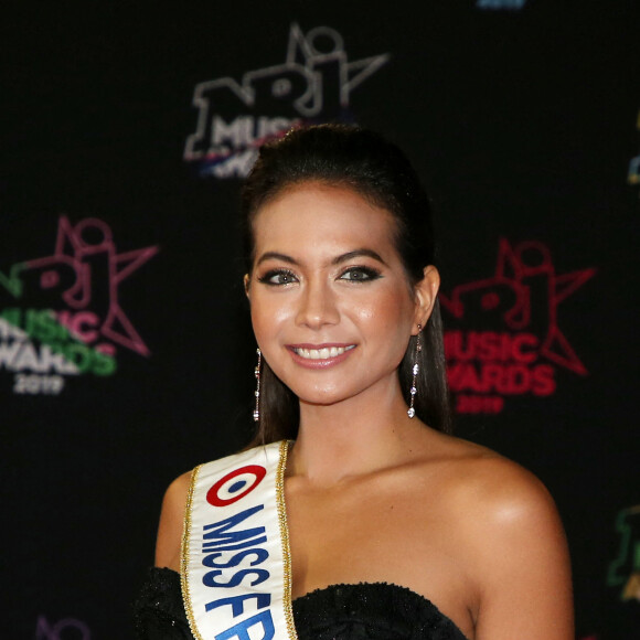 Vaimalama Chaves, Miss France 2019 - 21ème édition des NRJ Music Awards au Palais des festivals à Cannes le 9 novembre 2019. © Dominique Jacovides/Bestimage 