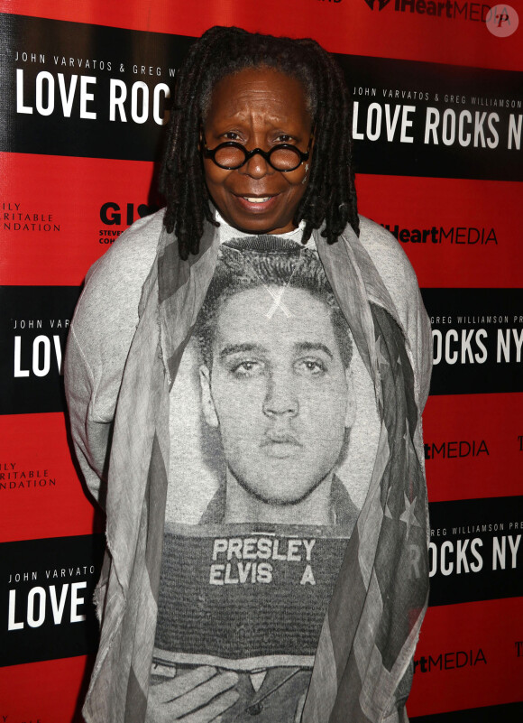Whoopi Goldberg (Tee-shirt mug shot Elvis Presley) - People au concert caritatif "Love Rocks NYC!" au Beacon Theatre à New York. Le 15 mars 2018 © Nancy Kaszerman / Zuma Press / Bestimage