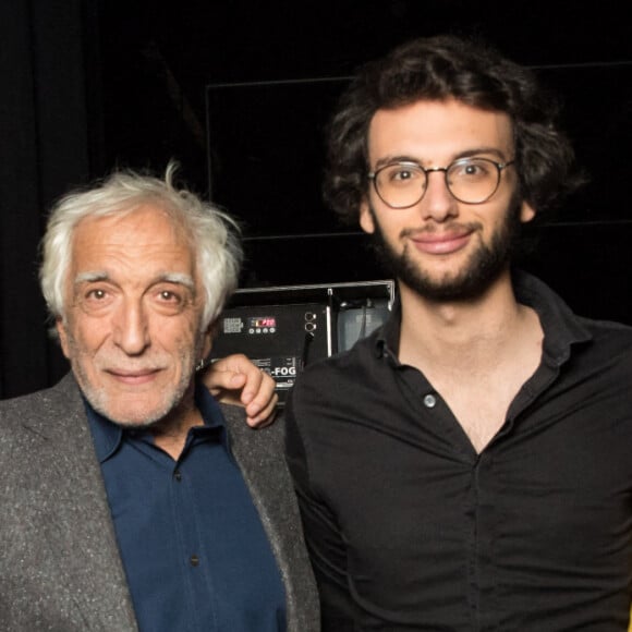 Exclusif - Jules Darmon, Tom Darmon, Gerard Darmon Virginie Darmon - Backstage de l'enregistrement de l'émission "La Chanson secrète 7 " à la Scène musicale à Paris, qui sera diffusée le 15 janvier 2021 sur TF1. © Gaffiot-Moreau / Bestimage