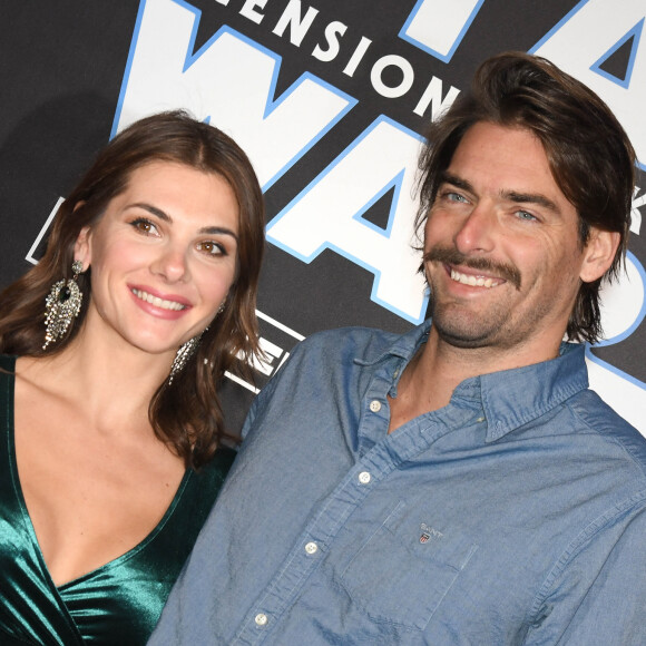 Camille Lacourt et sa compagne Alice Detollenaere - Avant-première du film "Star Wars : L'ascension de Skywalker" au cinéma Le Grand Rex à Paris. © Coadic Guirec/Bestimage