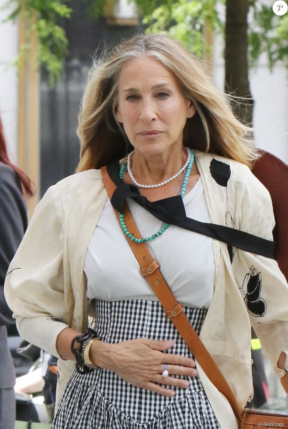 Sarah Jessica Parker et Cynthia Nixon sur le tournage de "And Just Like That..." : une nouvelle saison de la série culte "Sex and the City", sur la cinquième Avenue à Manhattan, New York City, New York, Etats-Unis, le 9 juillet 2021.