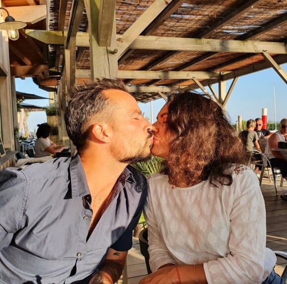Damien Sargue et son épouse Emilie sur Instagram. Le 11 juillet 2021.