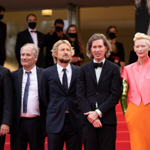 Timothée Chalamet, Bill Murray, Hippolyte Girardot, Owen Wilson, Wes Anderson, Tilda Swinton, Adrien Brody, Alexandre Desplat - Montée des marches du film " The French Dispatch" lors du 74ème Festival International du Film de Cannes. Le 12 juillet 2021 © Borde-Jacovides-Moreau / Bestimage