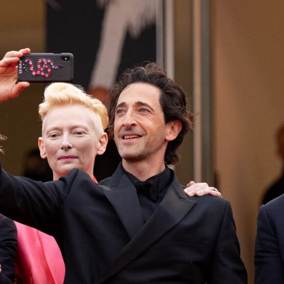 Wes Anderson, Tilda Swinton, Adrien Brody, Alexandre Desplat - Montée des marches du film " The French Dispatch" lors du 74ème Festival International du Film de Cannes. Le 12 juillet 2021 © Borde-Jacovides-Moreau / Bestimage