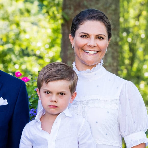 La princesse Victoria et son fils le prince Oscar - La famille royale de Suède célèbre le 44 ème anniversaire de la princesse Victoria lors d'un concert au château de Borgholm sur l'île d'Oland, le 14 juillet 2021.