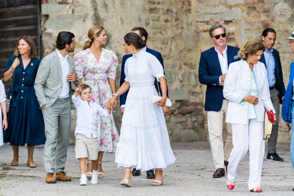 La reine Silvia, la princesse Madeleine et son fils le prince Oscar, le prince Carl Philip et la princesse Madeleine - La famille royale de Suède célèbre le 44 ème anniversaire de la princesse Victoria lors d'un concert au château de Borgholm sur l'île d'Oland, le 14 juillet 2021.