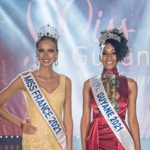 Amandine Petit et Nathalie Nouh-Chaia Vernet à l'élection de Miss Guyane, Melysa Stephenson.