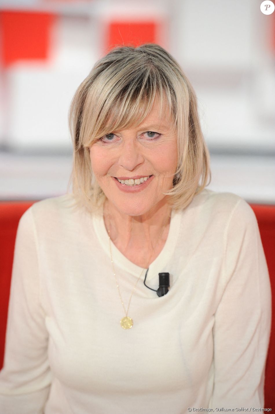 Chantal Ladesou - Enregistrement de l'émission 'Vivement Dimanche' au studio Gabriel le 18 mai 2020 © Guillaume Gaffiot / Bestimage