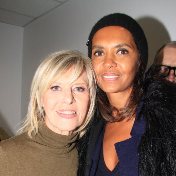 Chantal Ladesou et Karine Le Marchand lors de la réprésentation de son nouveau one-woman-show "On the road again" au Dôme de Paris (Palais des Sports), à Paris, France, le 19 janvier 2020. © Philippe Baldini/Bestimage