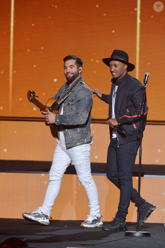 Kendji Girac et Soprano - Enregistrement de l'émission "La chanson Secrète" présentée par Nikos Aliagas à la Seine Musicale à Boulogne-Billancourt, qui sera diffusée le 29 décembre en prime time sur TF1.  © D.Guignebourg-G.Gorassini / Bestimage