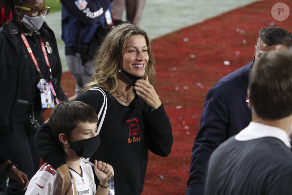 Gisele Bundchen est venue soutenir son mari Tom Brady au Superbowl à Tampa le 7 février 2021. © Dirk Shadd/Tampa Bay Times via ZUMA Wire / Bestimage