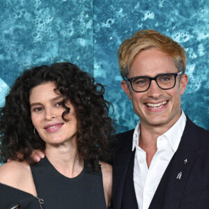 Gael Garcia Bernal et sa compagne Fernanda Aragones - Avant-première du film "Old" au Jazz Lincoln Center à New York, le 19 juillet 2021.