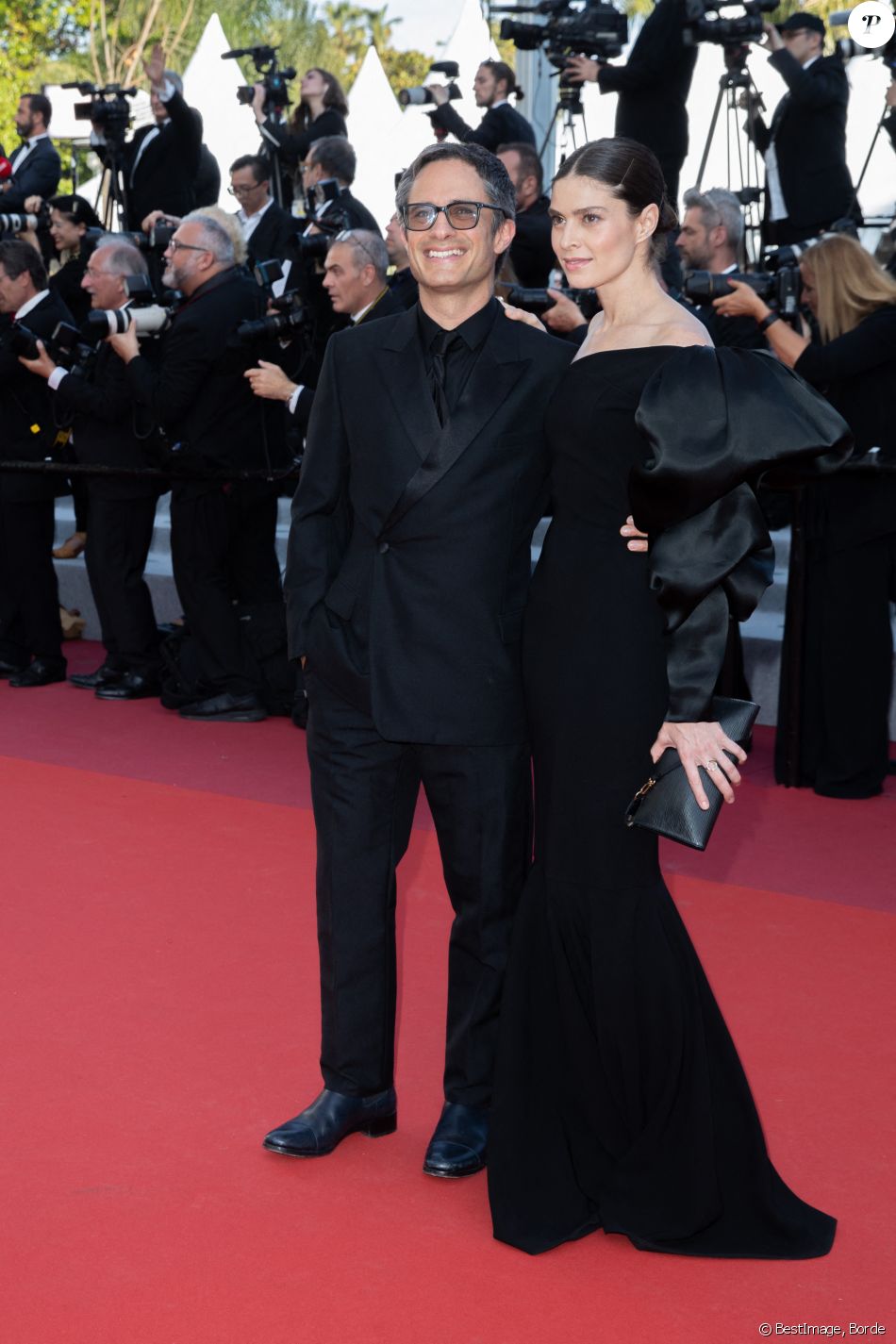 Gael Garcia Bernal et sa compagne Fernanda Aragones - Montée des marches du film "Hors Normes" pour la clôture du 72ème Festival International du Film de Cannes. Le 25 mai 2019 © Borde / Bestimage