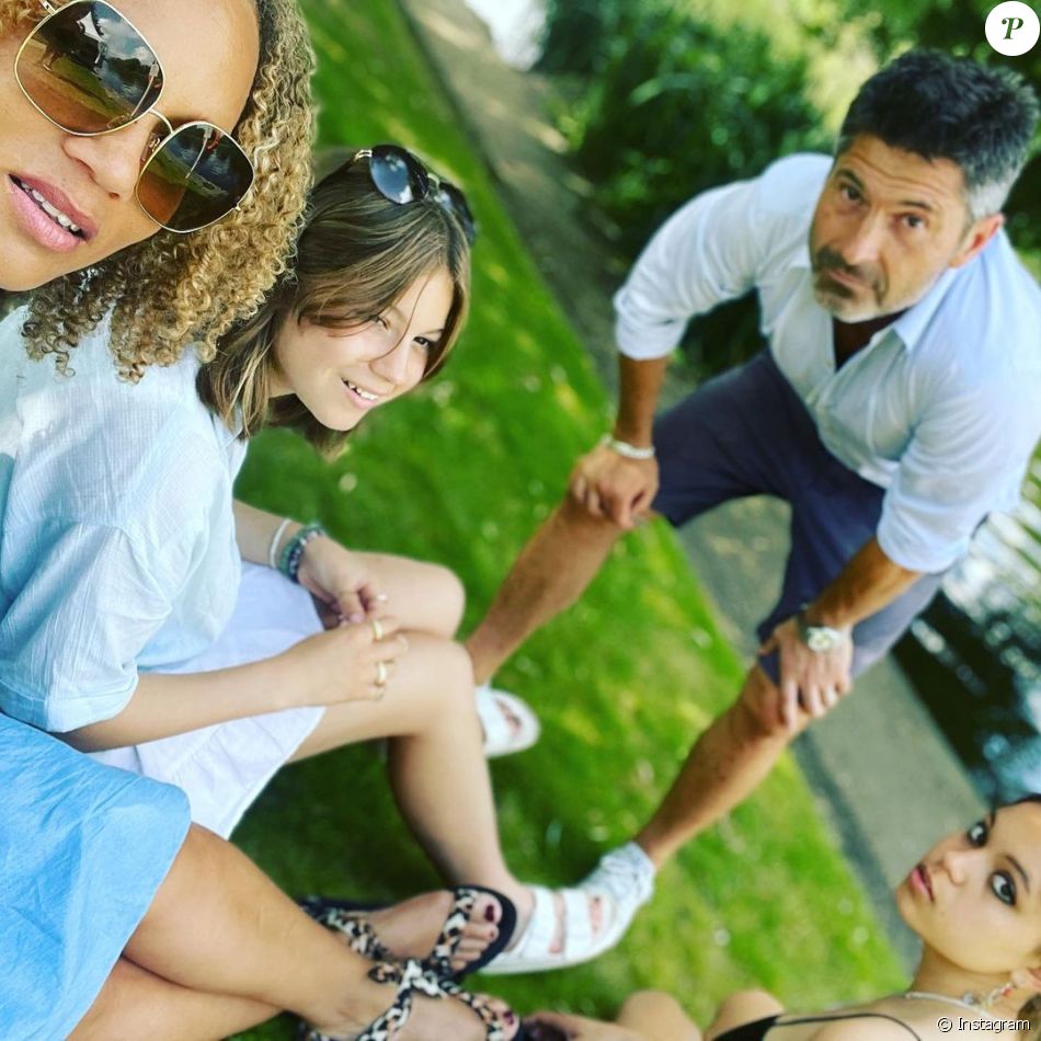 Photo de Angela, Tallulah et Melissa Griffin et Jason Milligan postée le 20 juillet 2021.